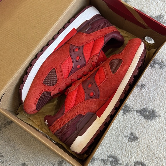 Saucony shadow red burgundy men’s shoes - Picture 8 of 9